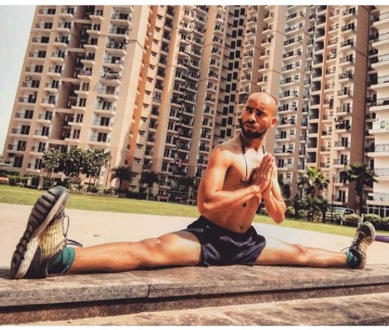 yoga-expert-hariom-singh