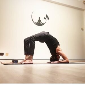 urdhva-dhanurasana-yoga-expert-marco-sebastini